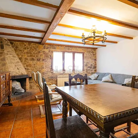La Casona De Pravia Ii By Silastur